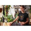 Don't Worry Live Hippie: Black, Gildan 64000, S