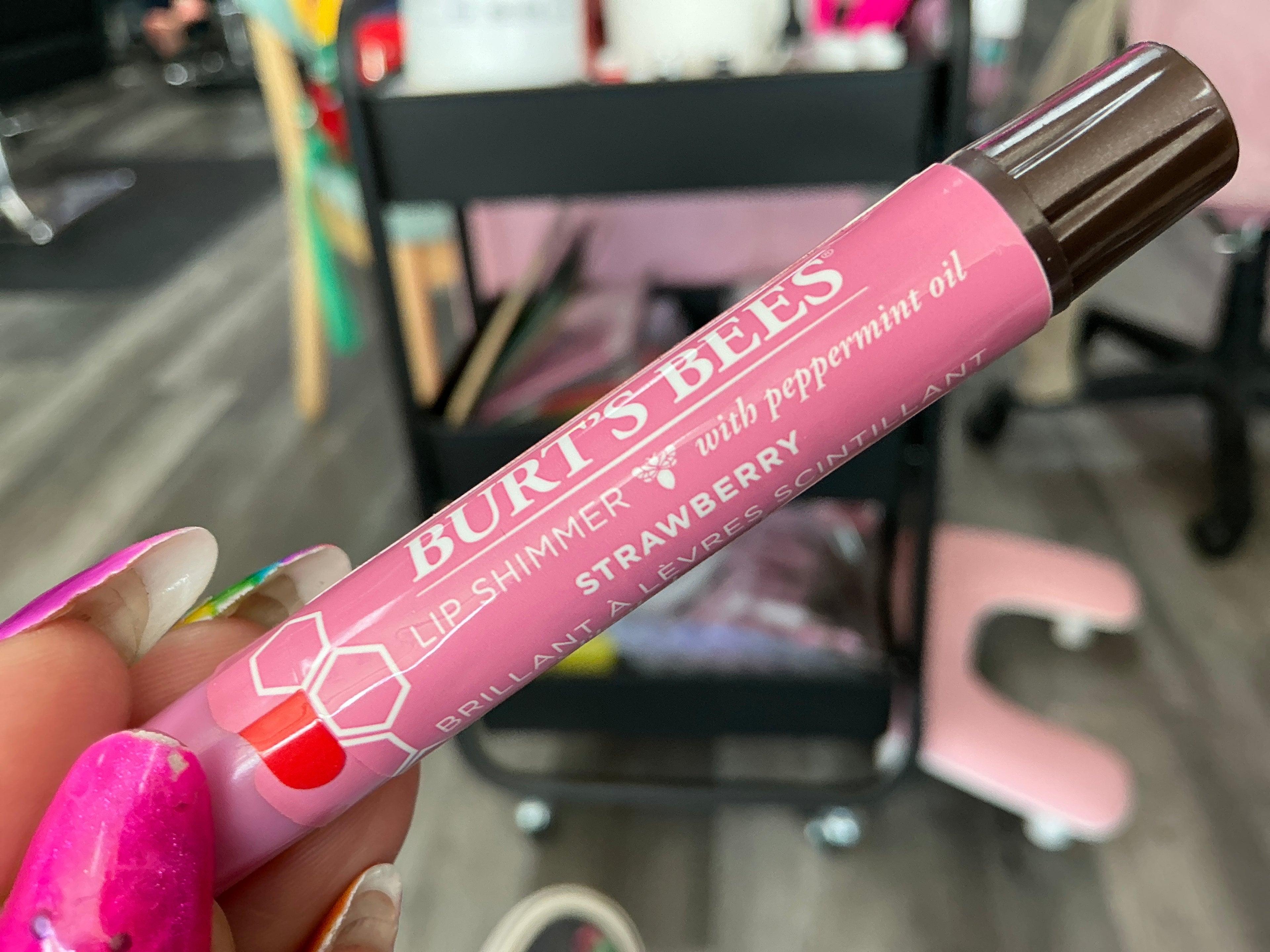 Burt’s Bees Strawberry Moisturizing Lip Shimmer With Beeswax & Vitamin E