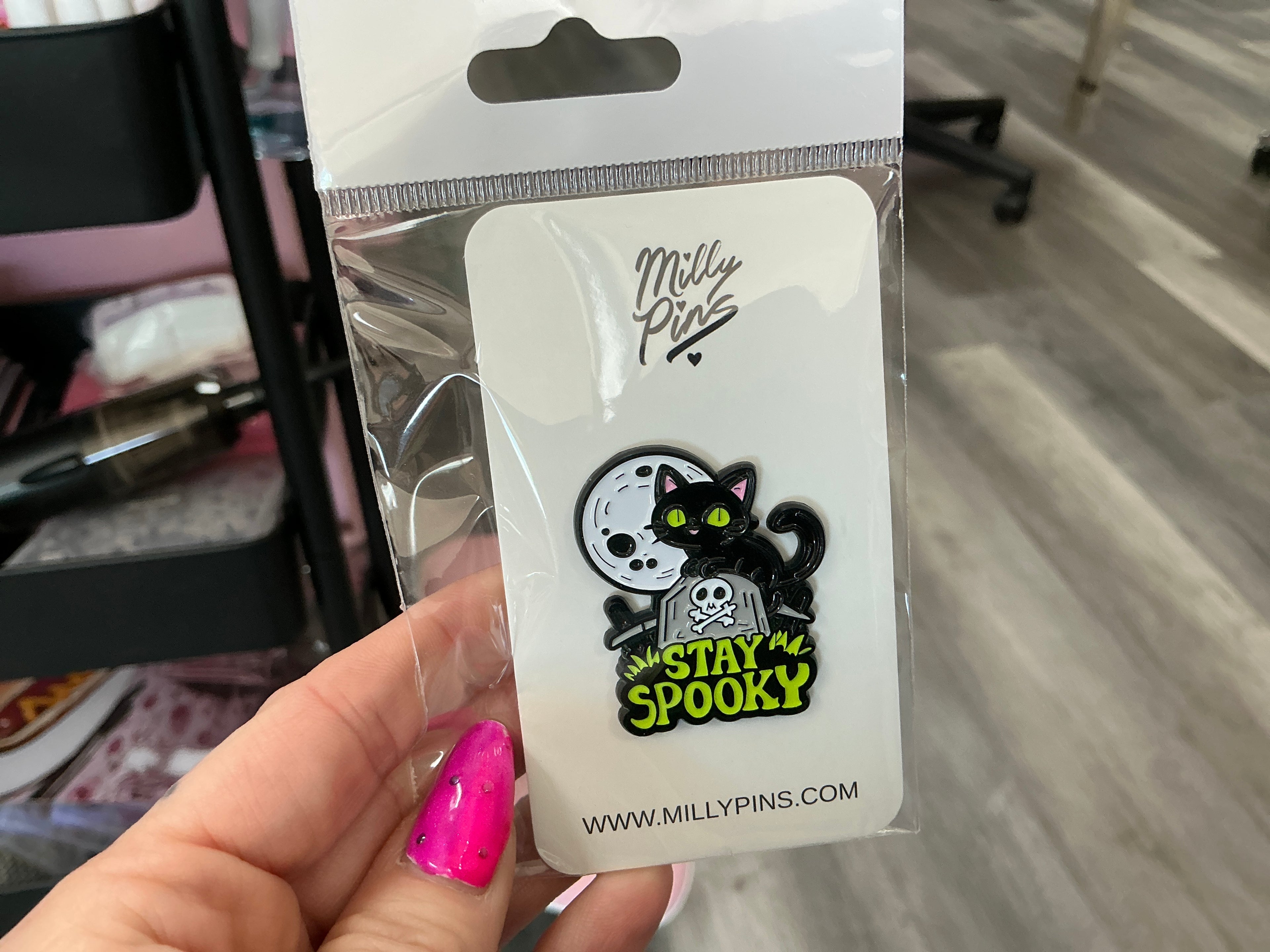 "Stay Spooky" Halloween Enamel Pin (Glows In The Dark)